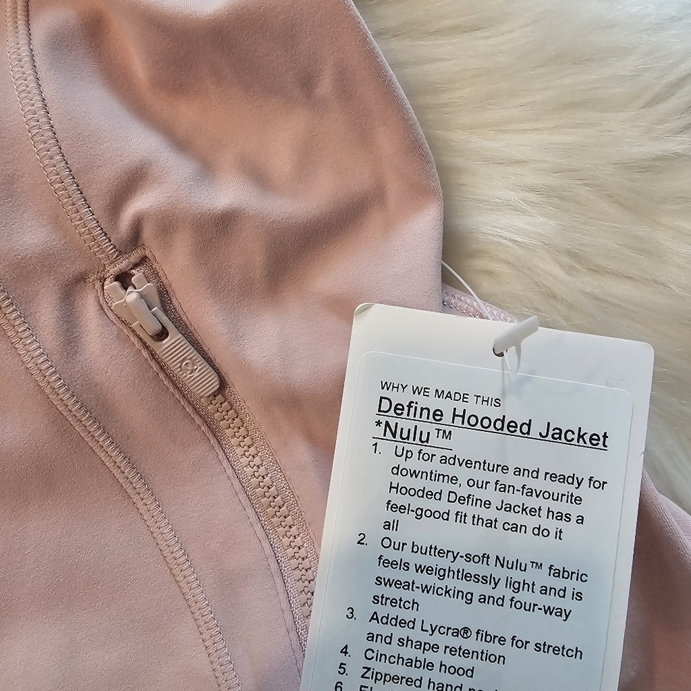 NWT Lululemon Define Hooded Jacket Nulu Mink Berry 8 - Picture 7 of 7